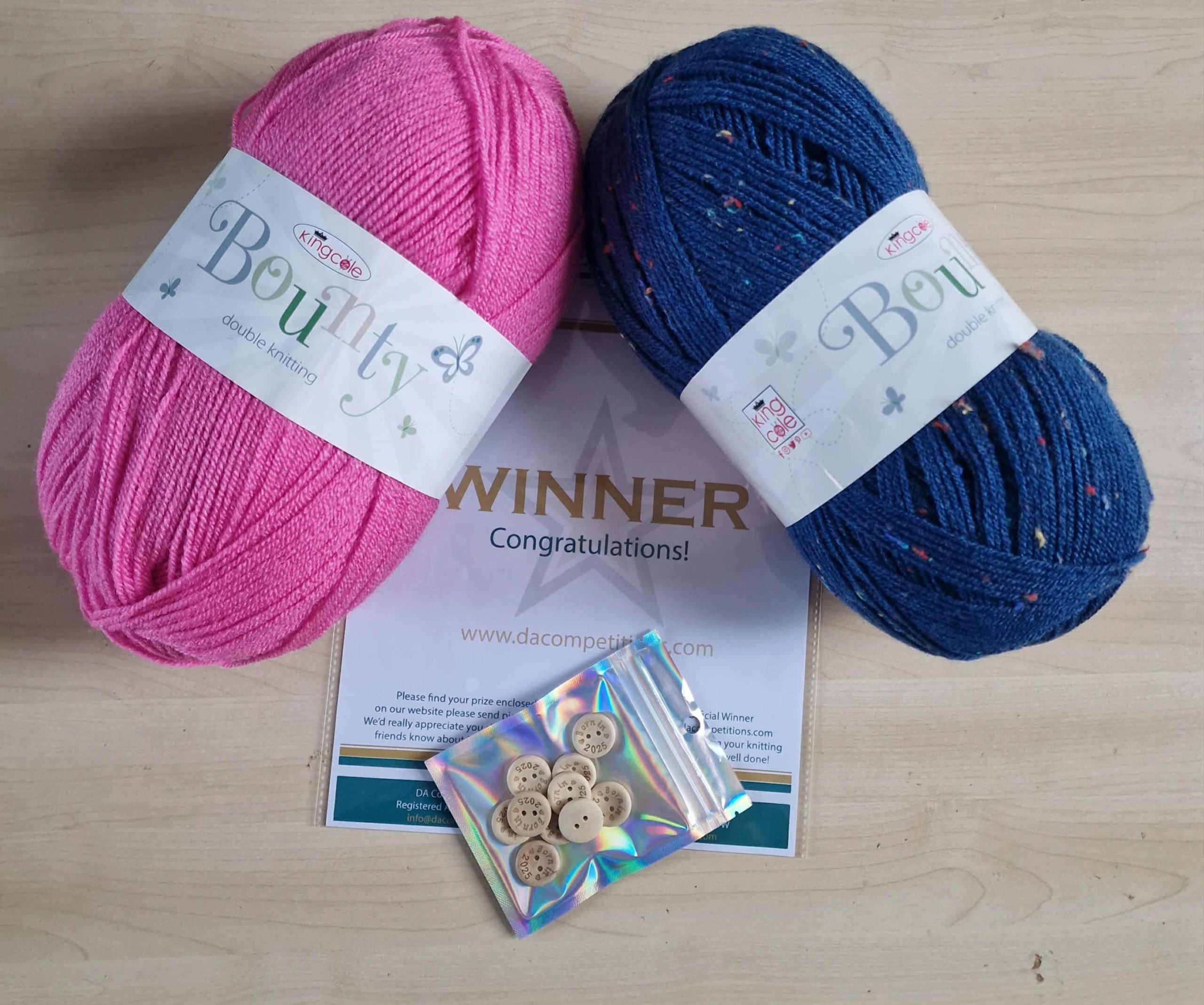 DECEMBER MIXED DRAW - WOOL & MORE - ONLY 500 TICKETS! (4/12) - Image 4