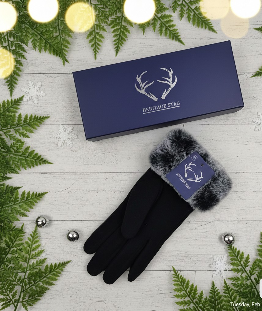 WOOL, GLOVES & CANDLES DRAW (1/3) - Image 10